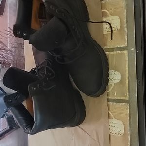 All black high top 8.5 men worn, Timberlands.